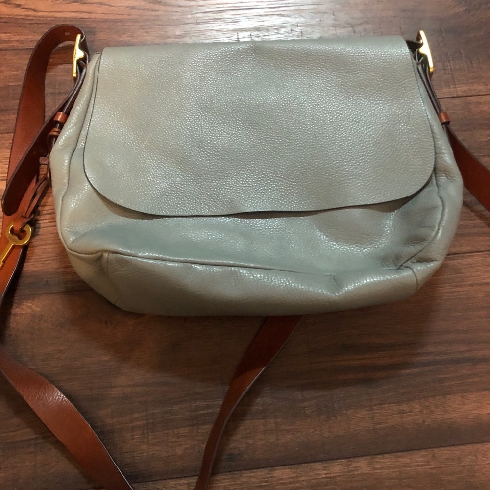 Fossil cross body